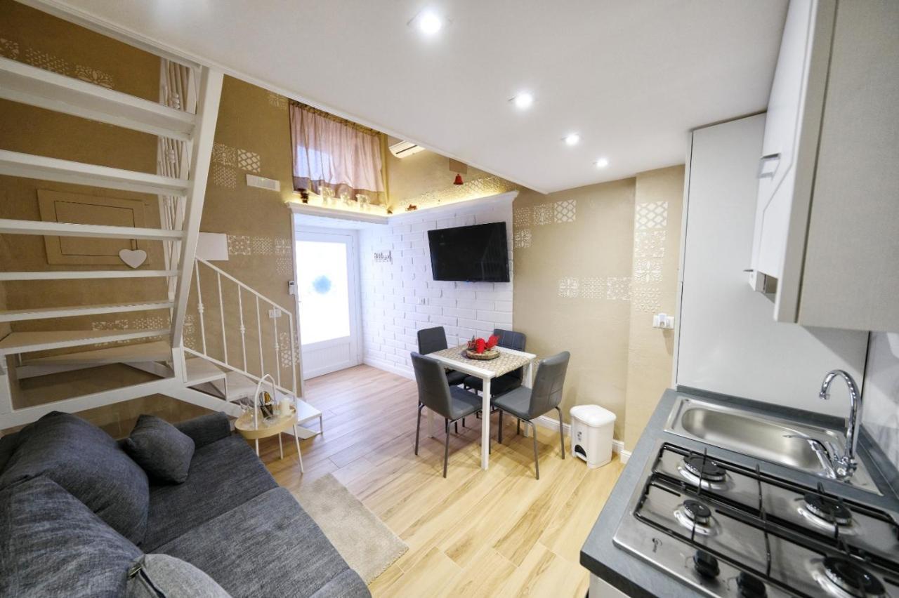 O Vascetiello Apartment Наполи Екстериор снимка